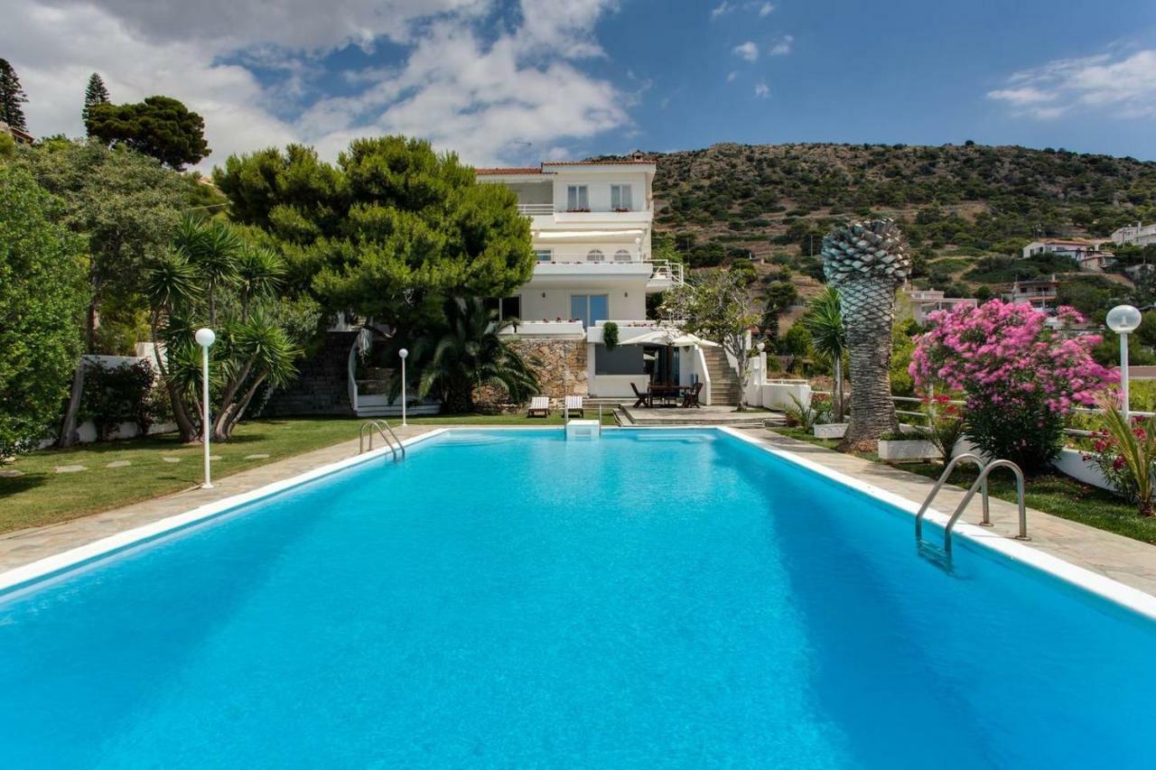 Beautiful, Private Villa By The Sea Agia Marina (Attica) Exterior foto